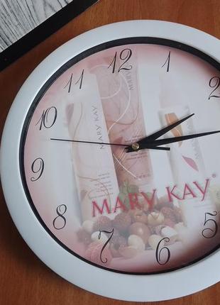 Годинник настінний mary kay