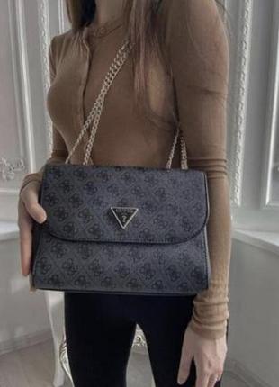 Сумка сумочка guess гес гесс женская через плечо тренд багет мода стиль новинка 2022