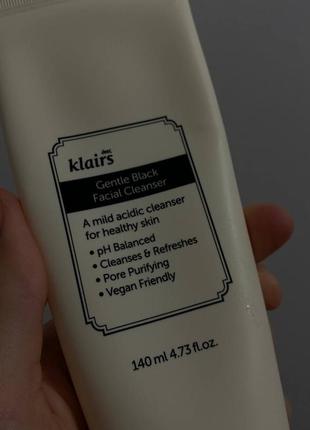 Klairs gentle black facial cleanser пенка для умывания4 фото