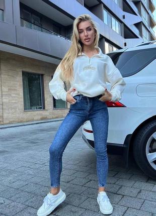 Женские джинсы стретч
