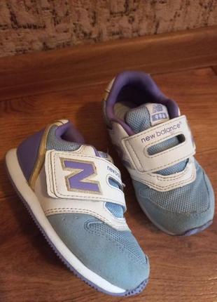 Кроссовки new balance