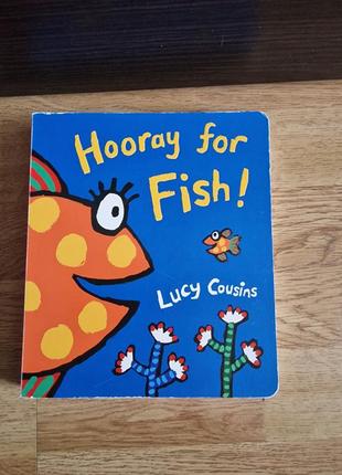 Картонна книга англійською "hooray for fish"