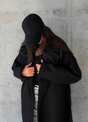 Чорне жіноче кашемірове пальто1 фото