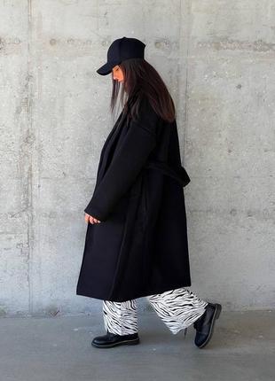 Чорне жіноче кашемірове пальто4 фото