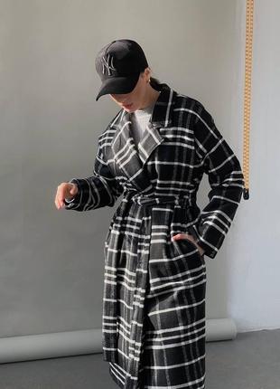 Женское кашемировое пальто в клетку3 фото
