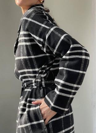 Женское кашемировое пальто в клетку4 фото