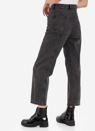 Серые джинсы straight с высокой посадкой3 фото