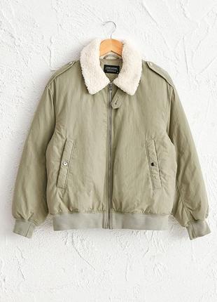 Куртка бомбер