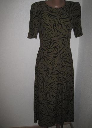 Вискозное платье new look р-р10 хаки