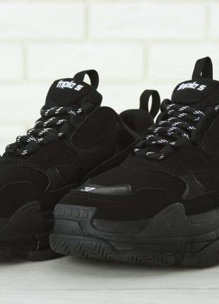 Кроссовки triple s 5