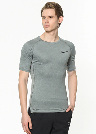 Компресійна футболка nike pro розмір xl\l оригінал