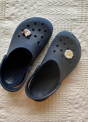 Crocs 10-11 детские сандалии тапочки оригинал темно синие3 фото