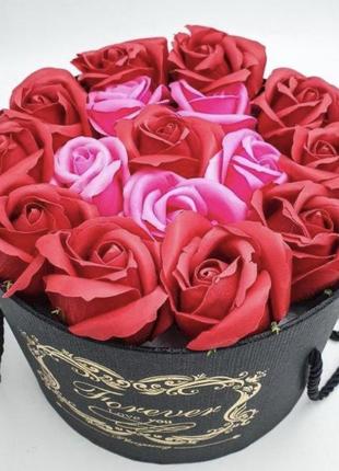 Подарочный набор мыла из роз в круглой коробке оригинальный подарок синий красный розовый