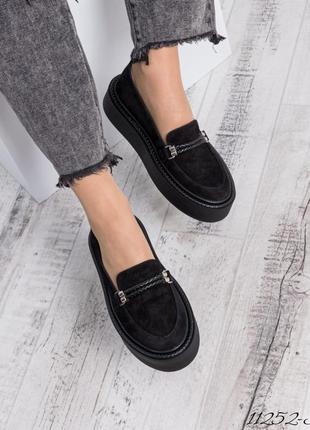 Замшеві туфлі лофери з декором натуральна замша замшевые туфли лоферы с декором натуральная замша