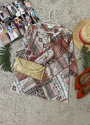 Актуальна шифонова блузка з рукавами кльош  №94/36