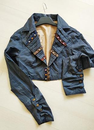 Курточка женим под грудь, 42-44р