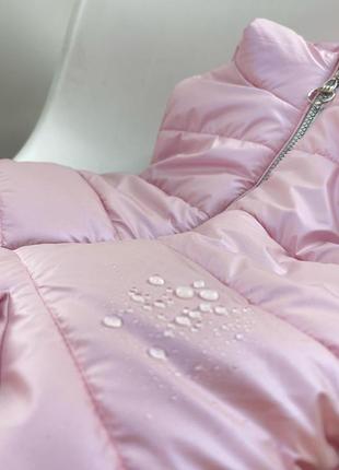 Дута безрукавка рожева на флісі водовідштовхуюча плащівка з капюшоном3 фото