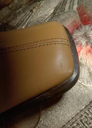 Высокие кожаные бежевые сапоги италия5 фото