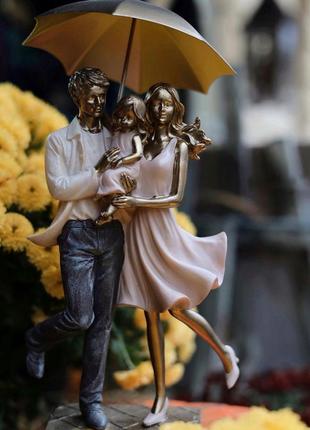 Статуетка «сім’я»