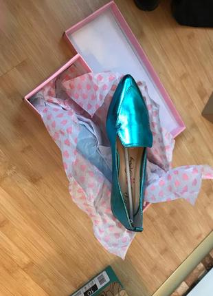 Стильні туфлі човники бірюзового кольору2 фото
