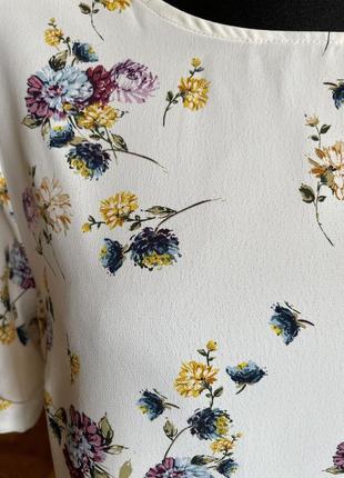 Красивая блуза в цветочный принт primark2 фото