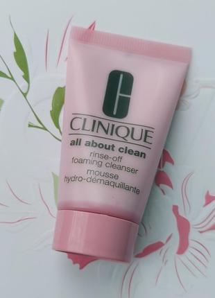 Очищающая пенка для комбинированной и жирной кожи clinique
rinse-off foaming cleanser2 фото