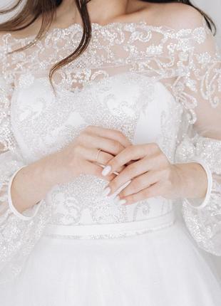 Шикарное свадебное платье с рукавами бохо4 фото