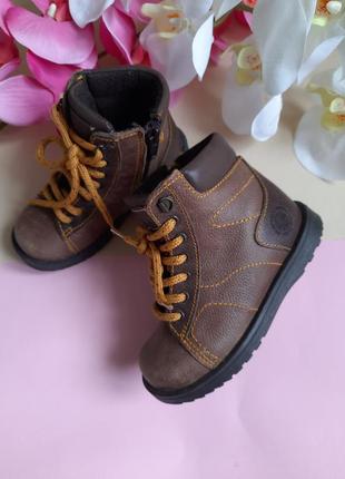 Ботинки черевики демі нат.шкіра pataugas 24 р