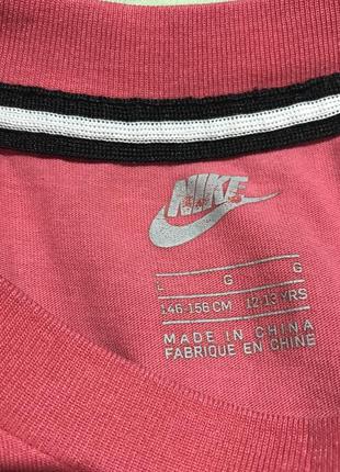 Короткая спортивная футболка nike7 фото