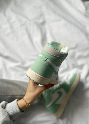 Кросівки nike air jordan 1 retro white green3 фото