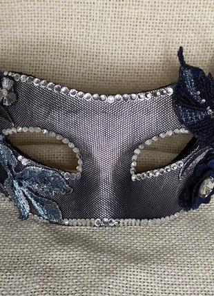 Карнавальна маска «міледі»