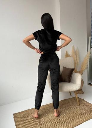 Женский велюровый домашний костюм-пижама-тройка черный. в комплект входит: брюки + шорты + футболка норма и батал (большой размер)4 фото