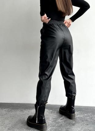 Женские брюки матовая эко-кожа3 фото