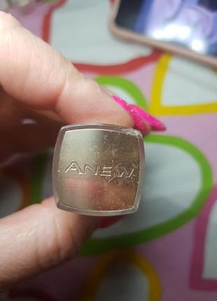 Помада  anew 2