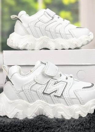 Кроссовки детские для девочки белые на объемной пенковой подошве