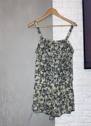 Комбінезон з шортами ромпер topshop, l