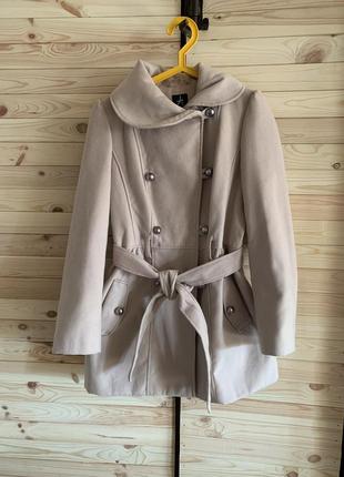 Пальто весеннее