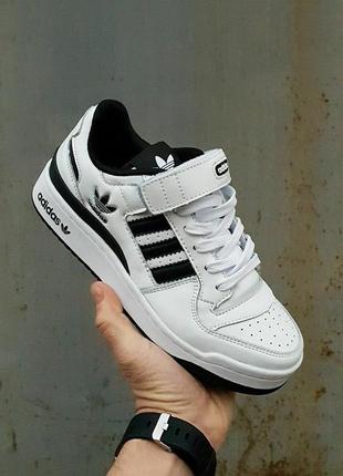 Кросівки чоловічі adidas forum•white black•2 фото