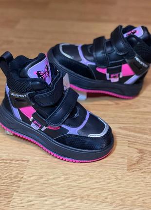 Стильные ботинки на девочку