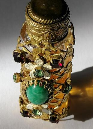 Духи винтаж без названия.