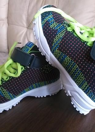 Кроссовки детские унисекс