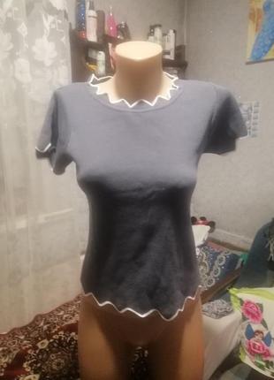 Футболка от бренда apricot