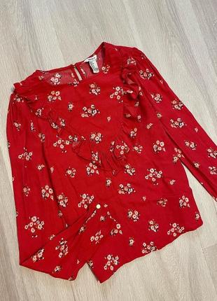 Шикарная красная натуральная блузка вискоза с рюшами в цветочный принт forever 214 фото