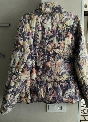 Женская легкая пуховая куртка пуховик принт акварельные цветы пух6 фото