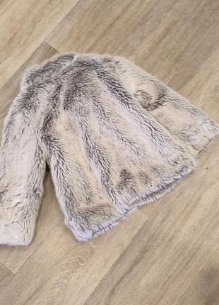 Гарна шубка-накидка