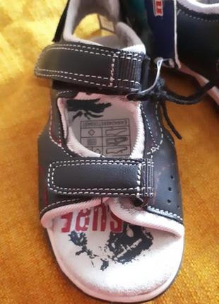 Босоножки германия  р.24