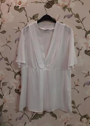 Блузка состояния новой intimissimi