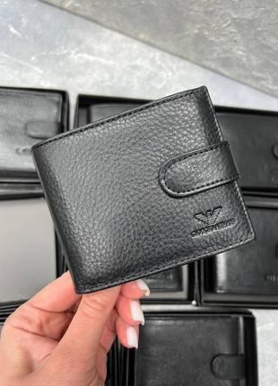 Мужской кожаный чёрный базовый качественный кошелёк1 фото