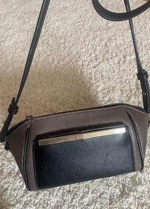 Сумочка calvin klein через плече