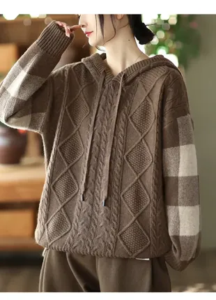 Натуральный, качественный свитер оверсайз с капюшоном, р. 46-54